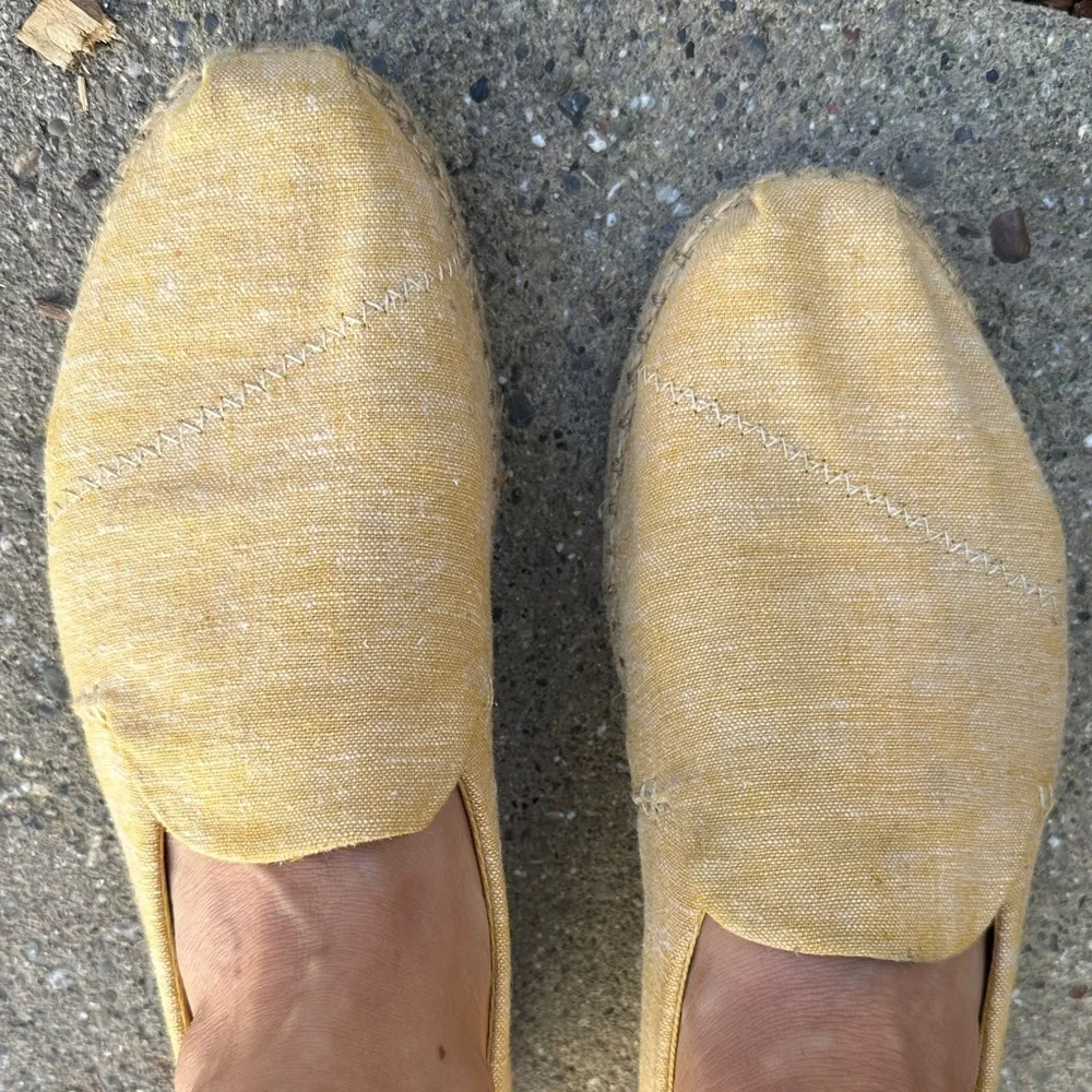 Toms Women's Light Yellow Espadrilles